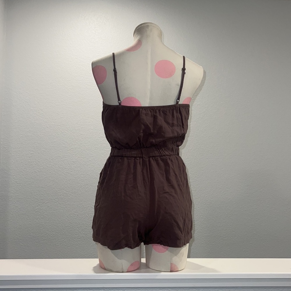 Romper - Picture 2 of 4